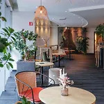 Hotel Novotel Centre 4*
