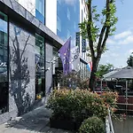 Novotel Centre Hotel