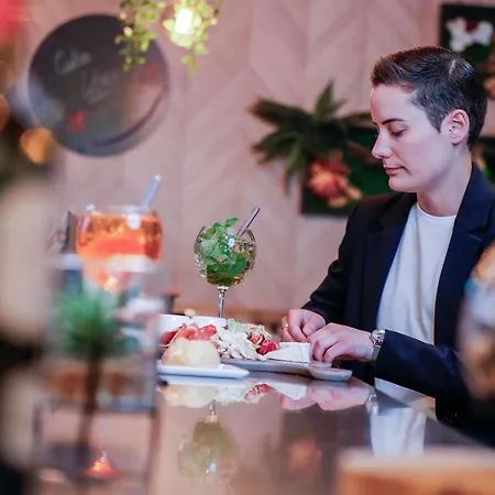 ノボテル センター 4*