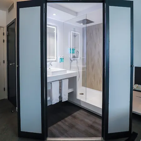 ノボテル センター