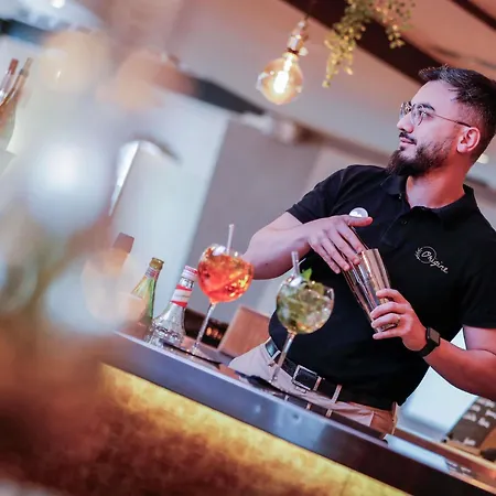 Novotel Centre Отель