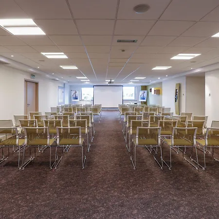 Ξενοδοχείο Novotel Centre 4*