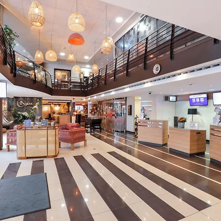 卢森堡中心诺富特酒店 4*