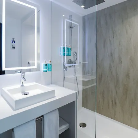 Novotel Centre 4*