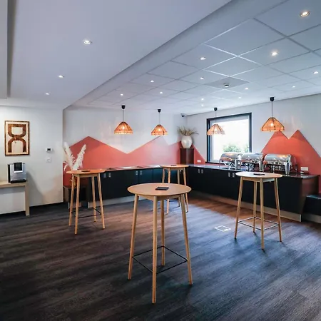 Novotel Centre 4*