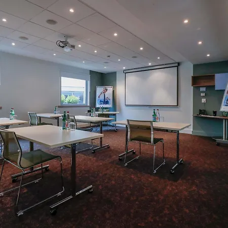 Novotel Centre Hotel