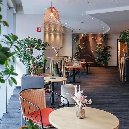 Novotel Centre Hotel