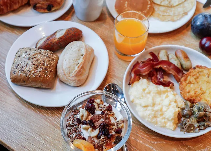 Novotel Centre Hotel