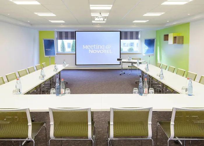 Hotel Novotel Centre 4*